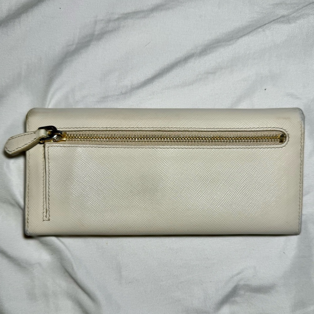 Prada Cream Grey Saffiano Lux Leather Flap Continental Wallet - Picture 2 of 10